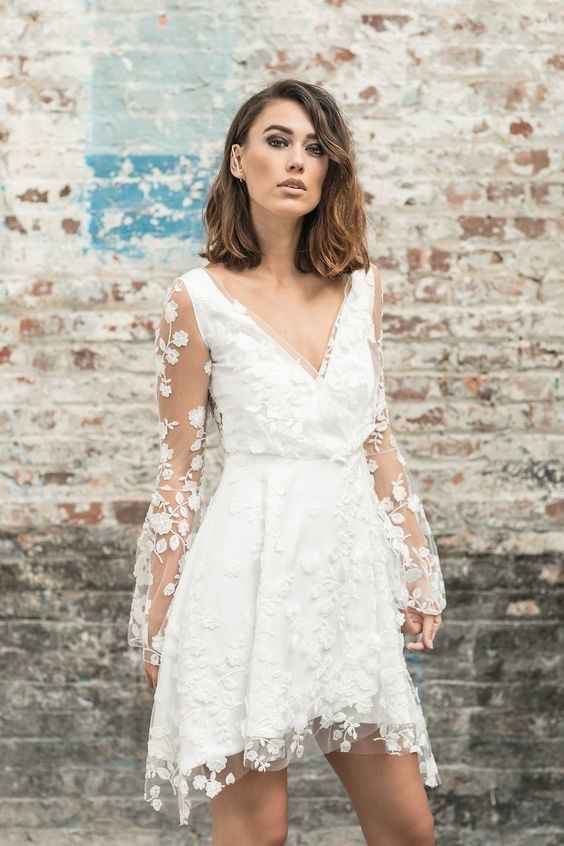 Vestidos claros para despedida o boda civil - 2