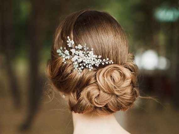 Peinados tipo recogido bajo para novia 👰🏻 - 14