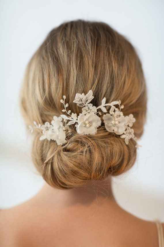 Peinados tipo recogido bajo para novia 👰🏻 - 17