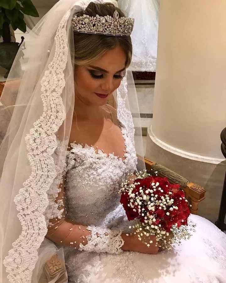 Peinados tipo recogido alto para novia 👰🏻 - 18