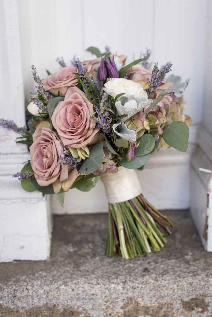 Ramos de novia con toques rosas 💐 - 2