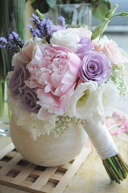 Ramos de novia con toques rosas 💐 - 26