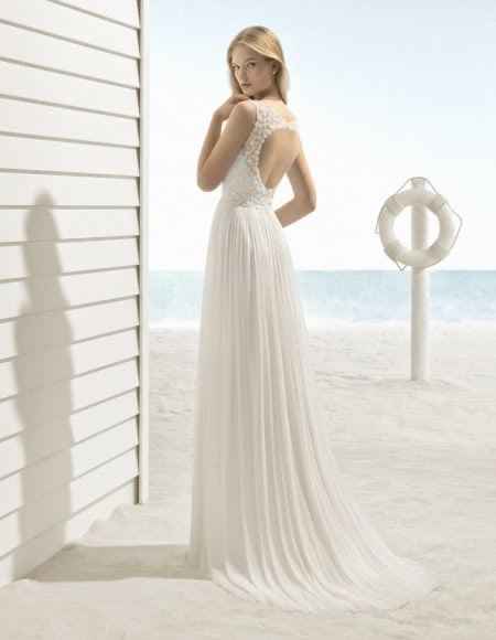 El vestido de novia ideal para una boda en la playa - 3