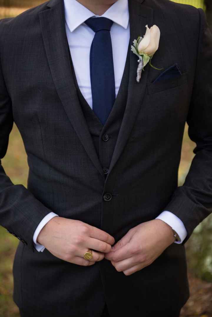 Colores: El traje del novio en gris ✨ - 2