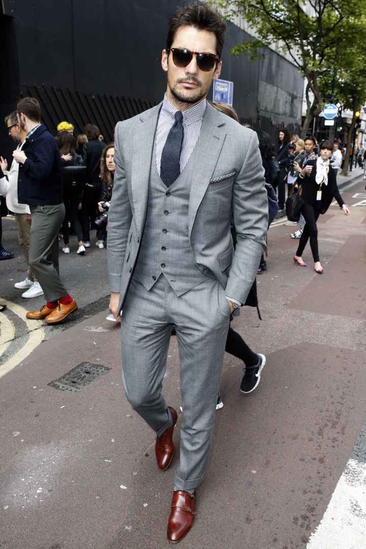 Colores: El traje del novio en gris ✨ - 14
