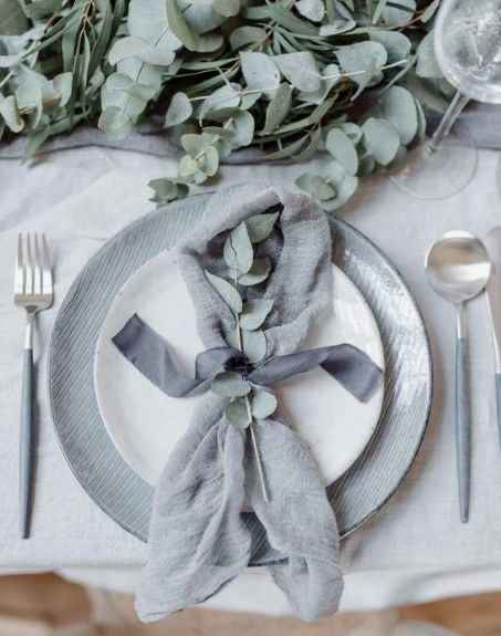 Colores: Mantelería y decoración en gris ✨ - 1