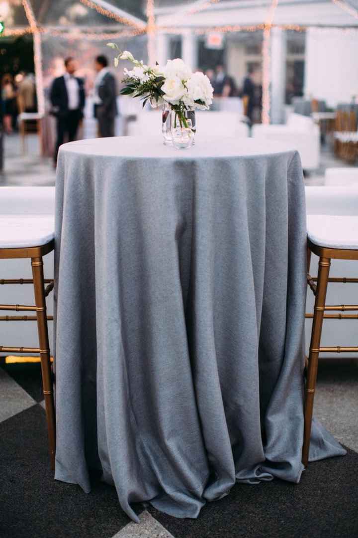Colores: Mantelería y decoración en gris ✨ - 19