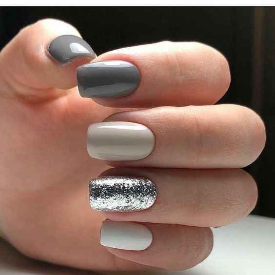 Colores: uñas en tono gris ✨ - 6