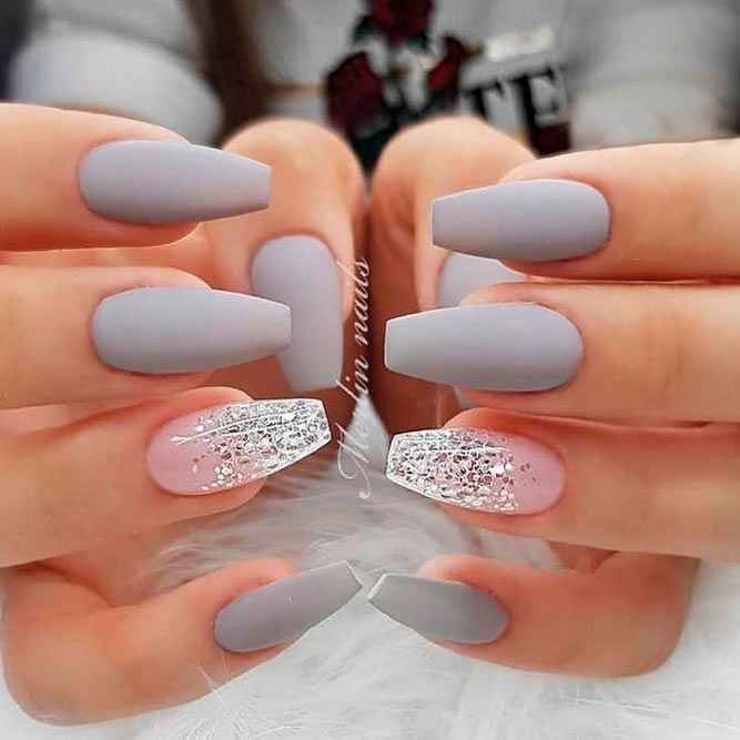 Colores: uñas en tono gris ✨ - 16