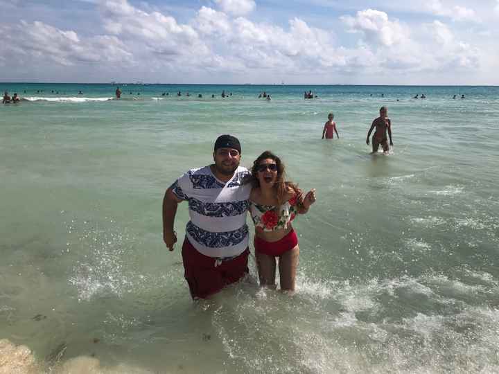 Saraí reta a los novios de la comunidad a subir fotos donde quieren su luna de miel! - 1