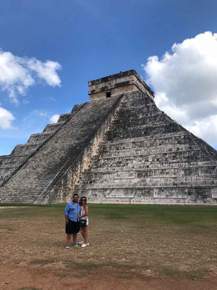 Saraí reta a los novios de la comunidad a subir fotos donde quieren su luna de miel! - 5