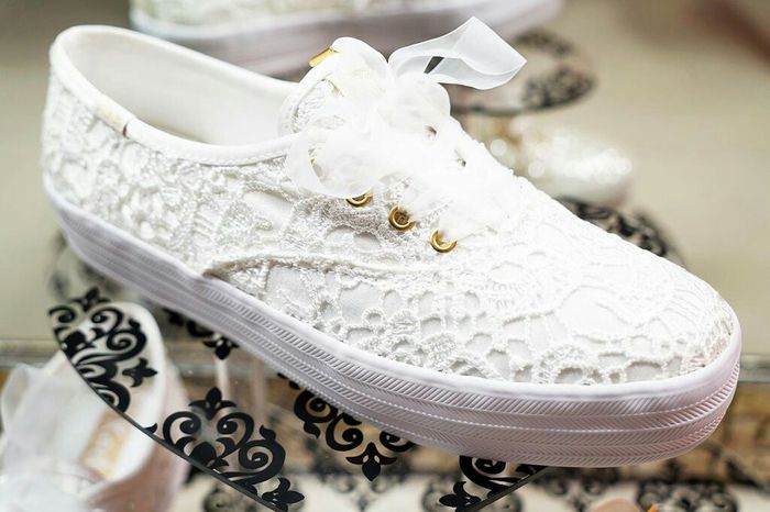 Tenis para la novia - 1