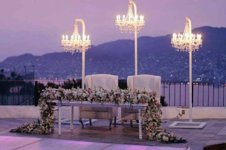  Nuestra mesa de novios - 1