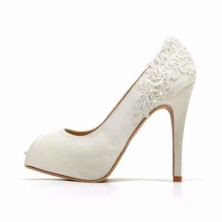 Zapatos con encaje