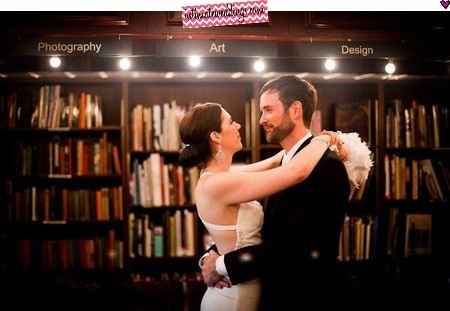 Boda en biblioteca