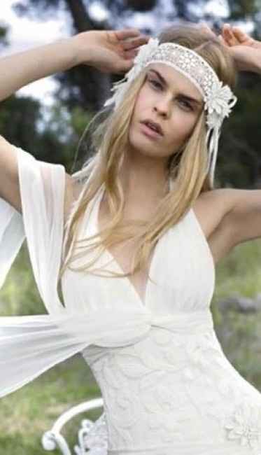 Novia con el pelo liso