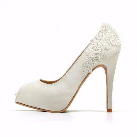 Zapatos con encaje