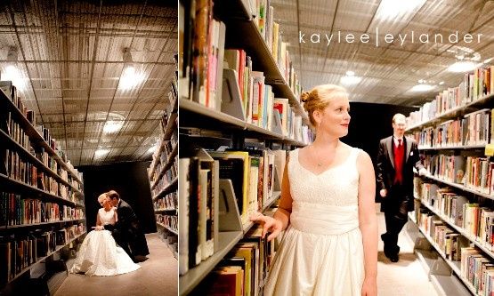 Boda en biblioteca