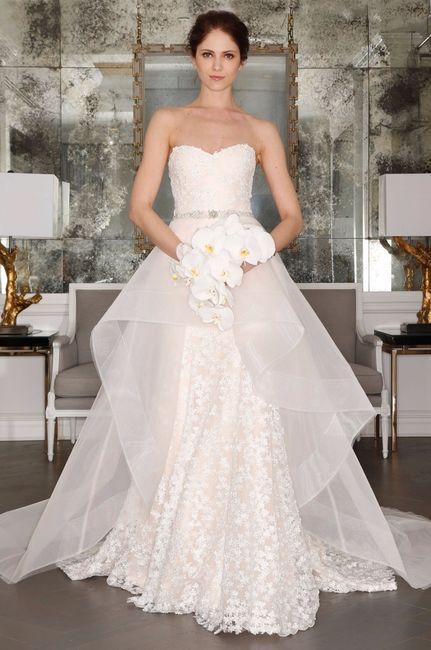 Vestidos de novia Romona Keveza