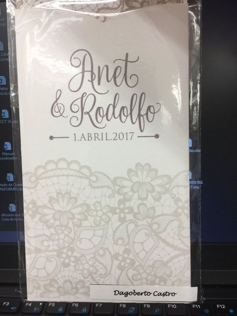Rotular invitaciones - 1
