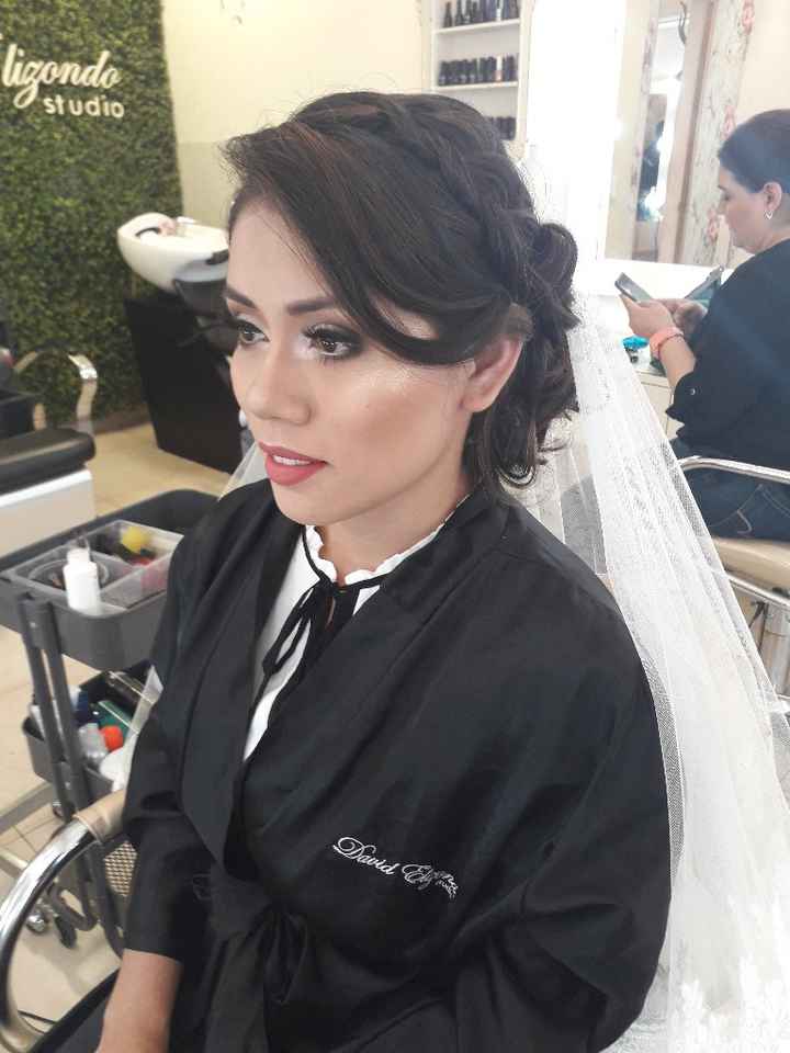 Mi segunda prueba de maquillaje y peinado - 2