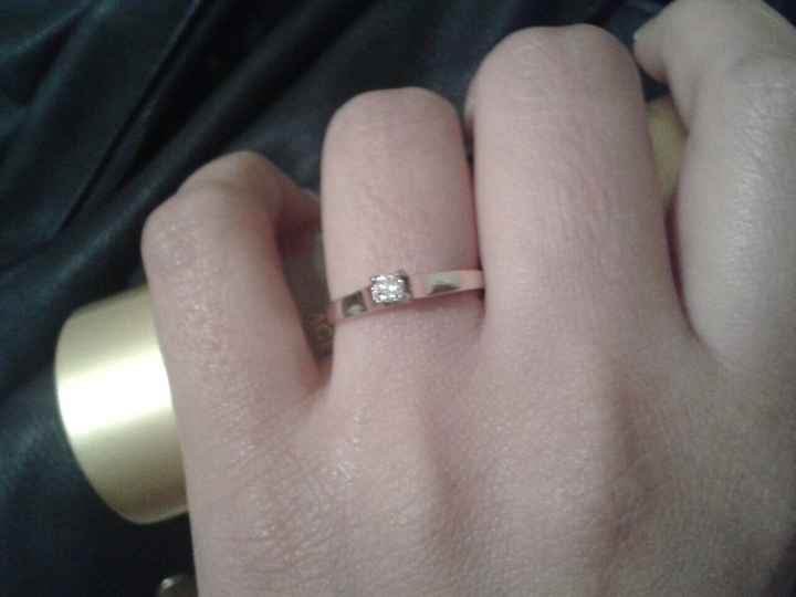 Amigas x fin llego mi anillo de compromiso :) - 1