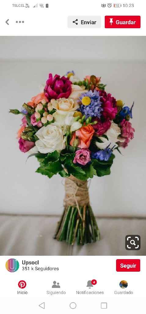 Flores de la decoración: blanco vs color - 1