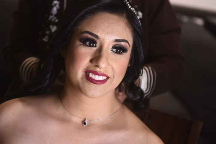 Me encantó mi maquillaje y peinado