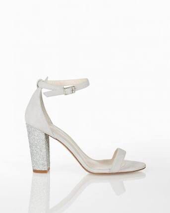 Hola niñas 😊 opciones de calzado para el gran día 👠👟 - 7