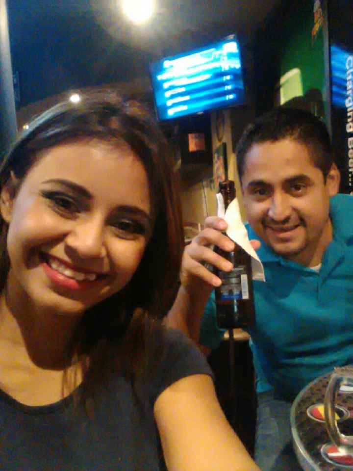 ¿cual es tu foto favorita con tu prometido? - 3