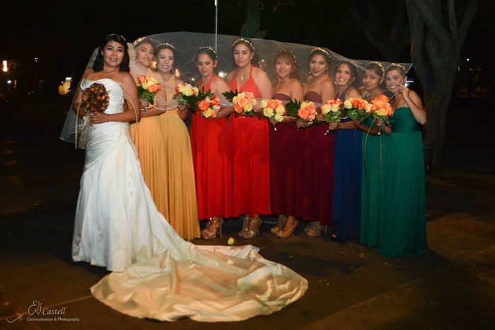 Mis damas salieron de "damas Bridesmaids" 2