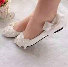 Con accesorios por delante y por atras