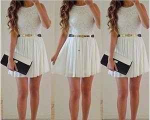 Vestido corto blanco y cinturon dorado