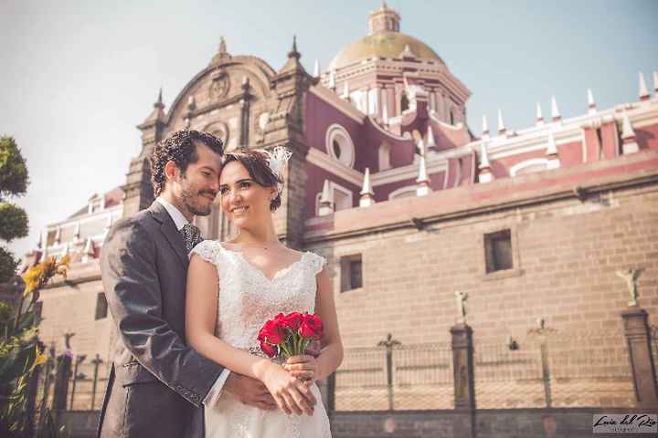 Frente a Catedral en el Zocalo