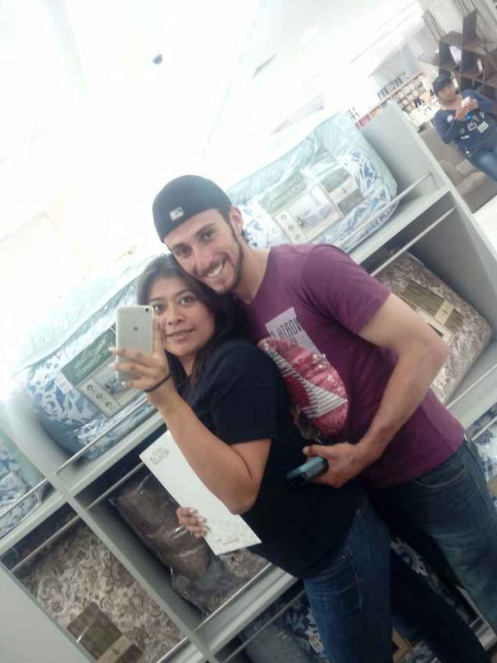 Foto con la maquinita en el area de blancos jijiji
