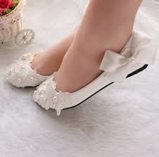 Con accesorios por delante y por atras