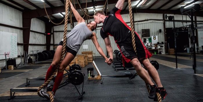 haciendo crossfit