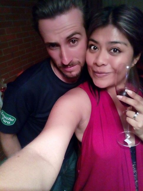 Brindando, agotados porque era noche!