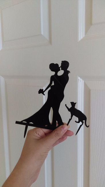 Cake topper