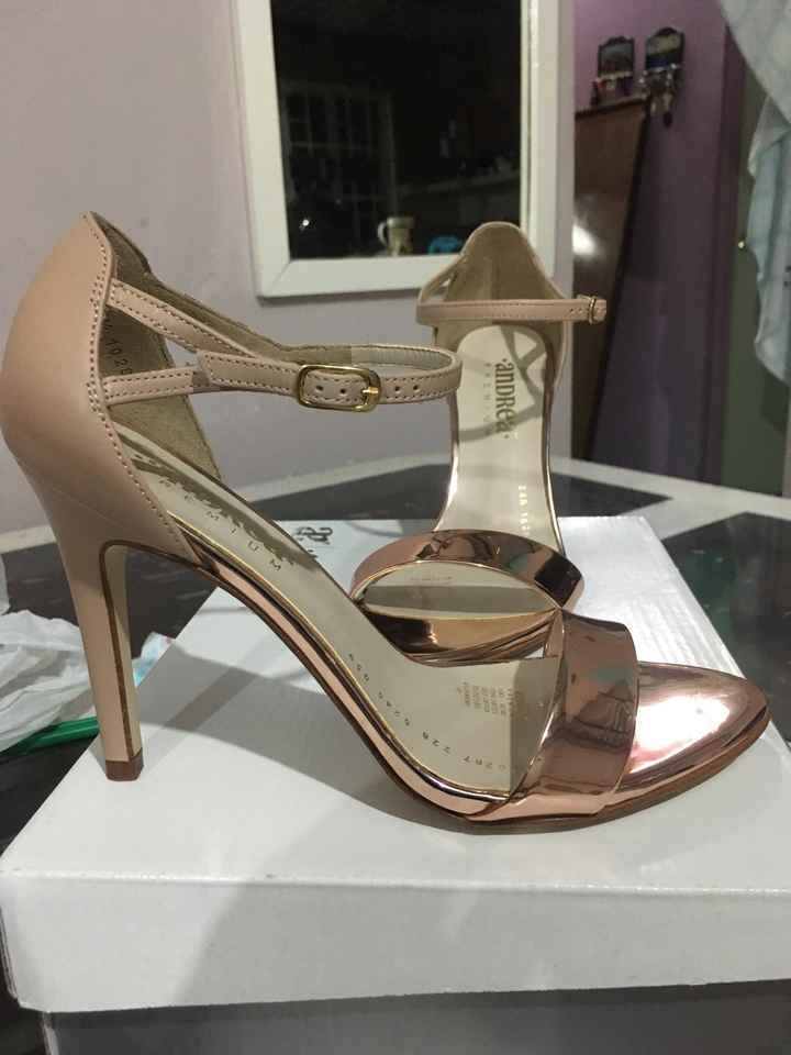 Zapatillas del civil ! 😍 - 2