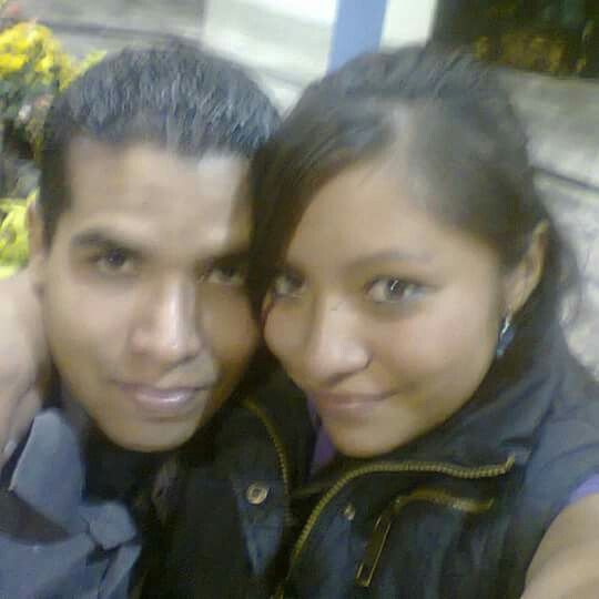 Porque Vivir es recordar, Cual fue su primera foto de novios ? - 1