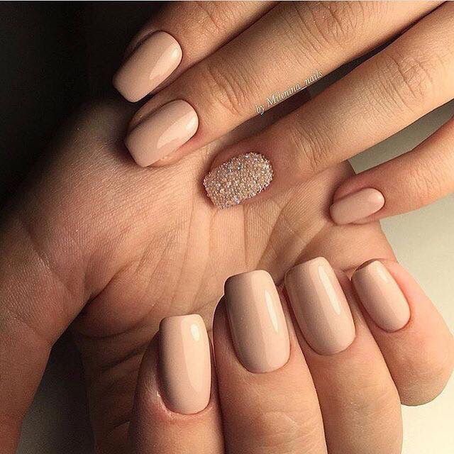 Uñas nude para día b 1