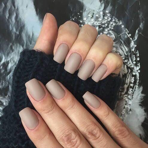 Uñas nude para día b 26