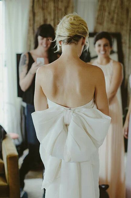 Vestidos de novia con moño - 11