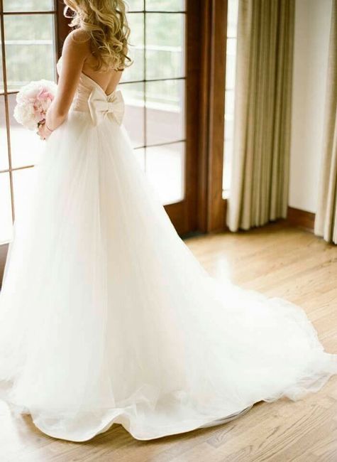 Vestidos de novia con moño - 15