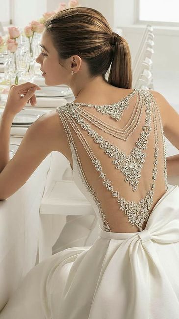 Vestidos de novia con moño - 24