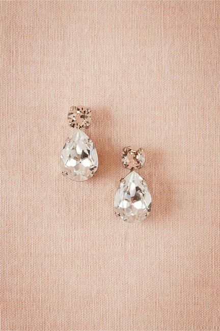 Accesorio importante, los aretes! - 13