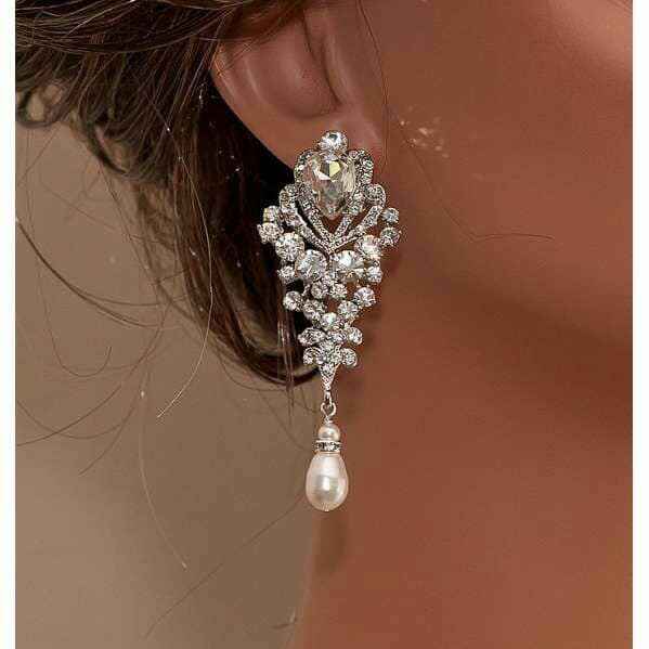 Accesorio importante, los aretes! - 7