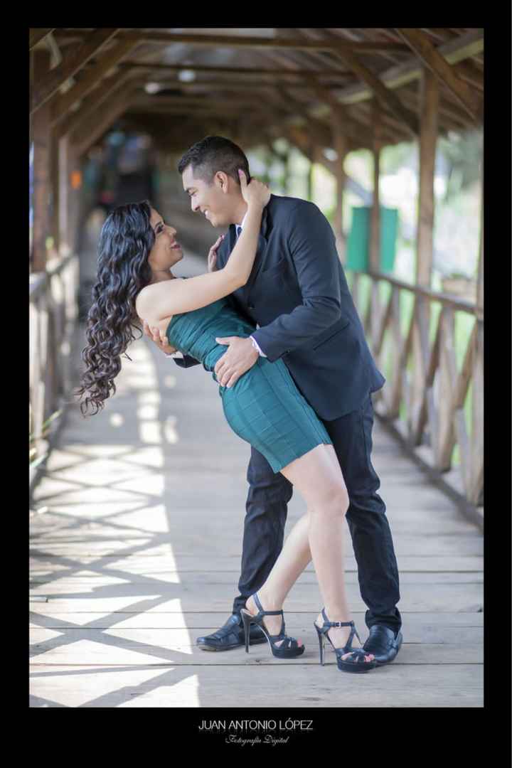 Presuman su foto de Save the Date ❤️ - 1