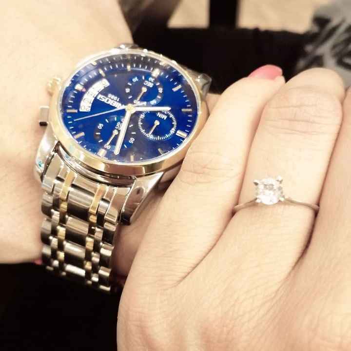 Esencial o lujo: anillo de compromiso - 1